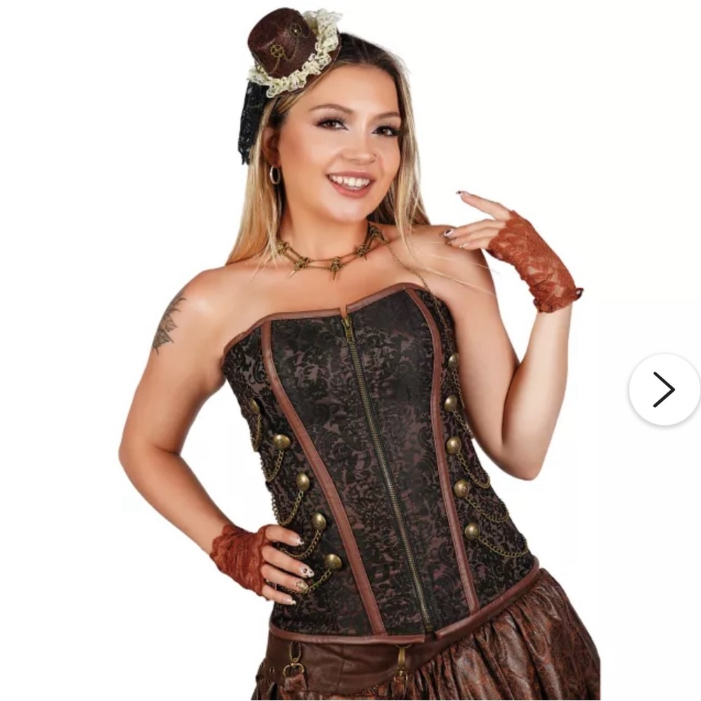 Super cute corset, perfect for costume party, renaissance fair, or anything fun